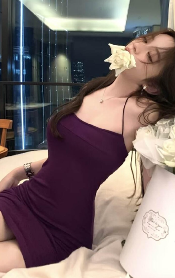 抖音-午夜桃香-御萝部落
