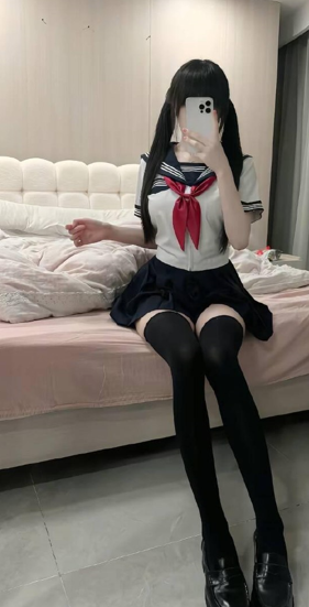 抖音-桃桃少女-御萝部落