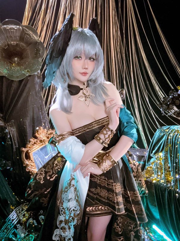 星之迟迟Hoshilily – 明日方舟 霍尔海雅：银发露肩黑金礼服 美胸大腿还原 35P-御萝部落