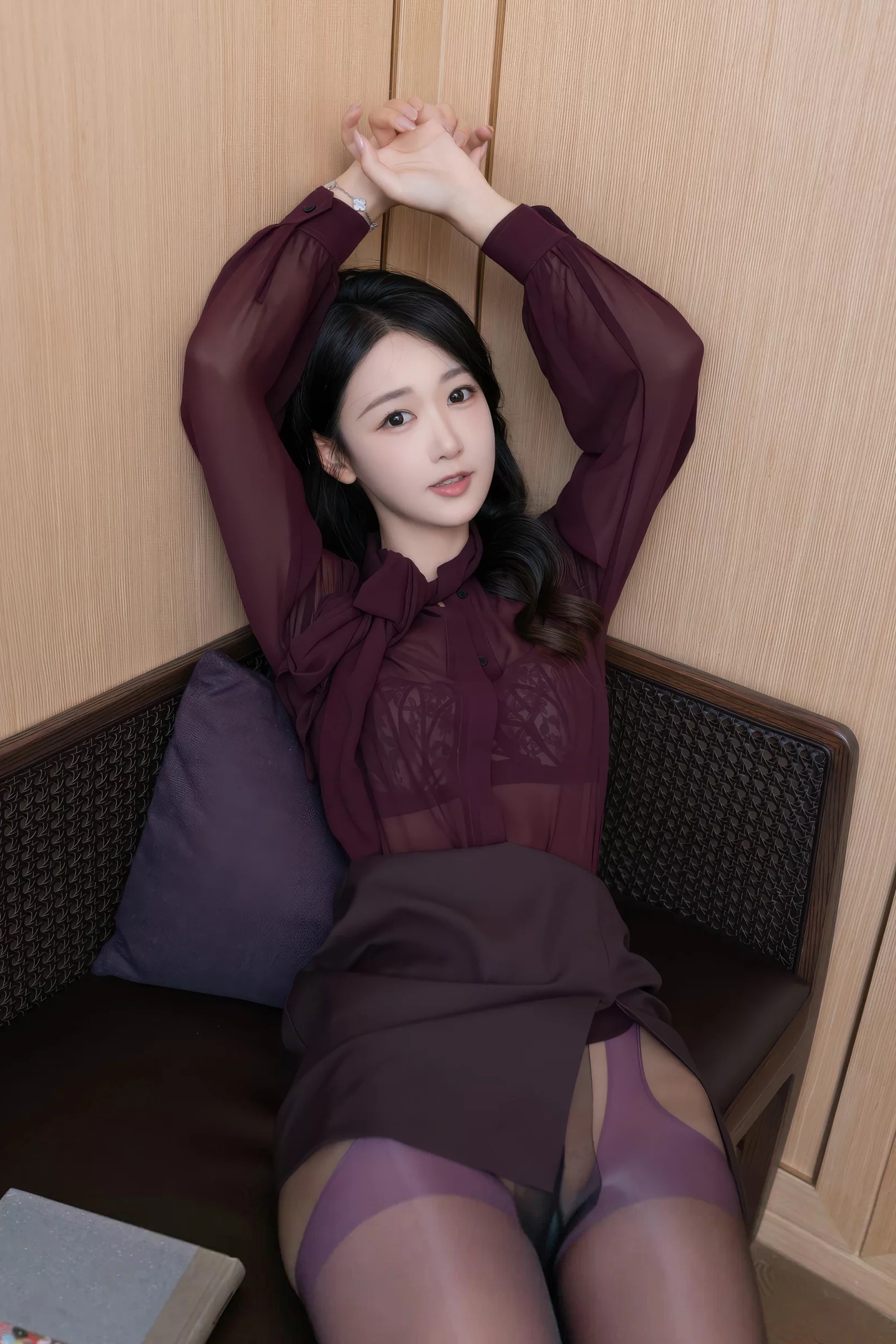 唐安琪 性感OL服