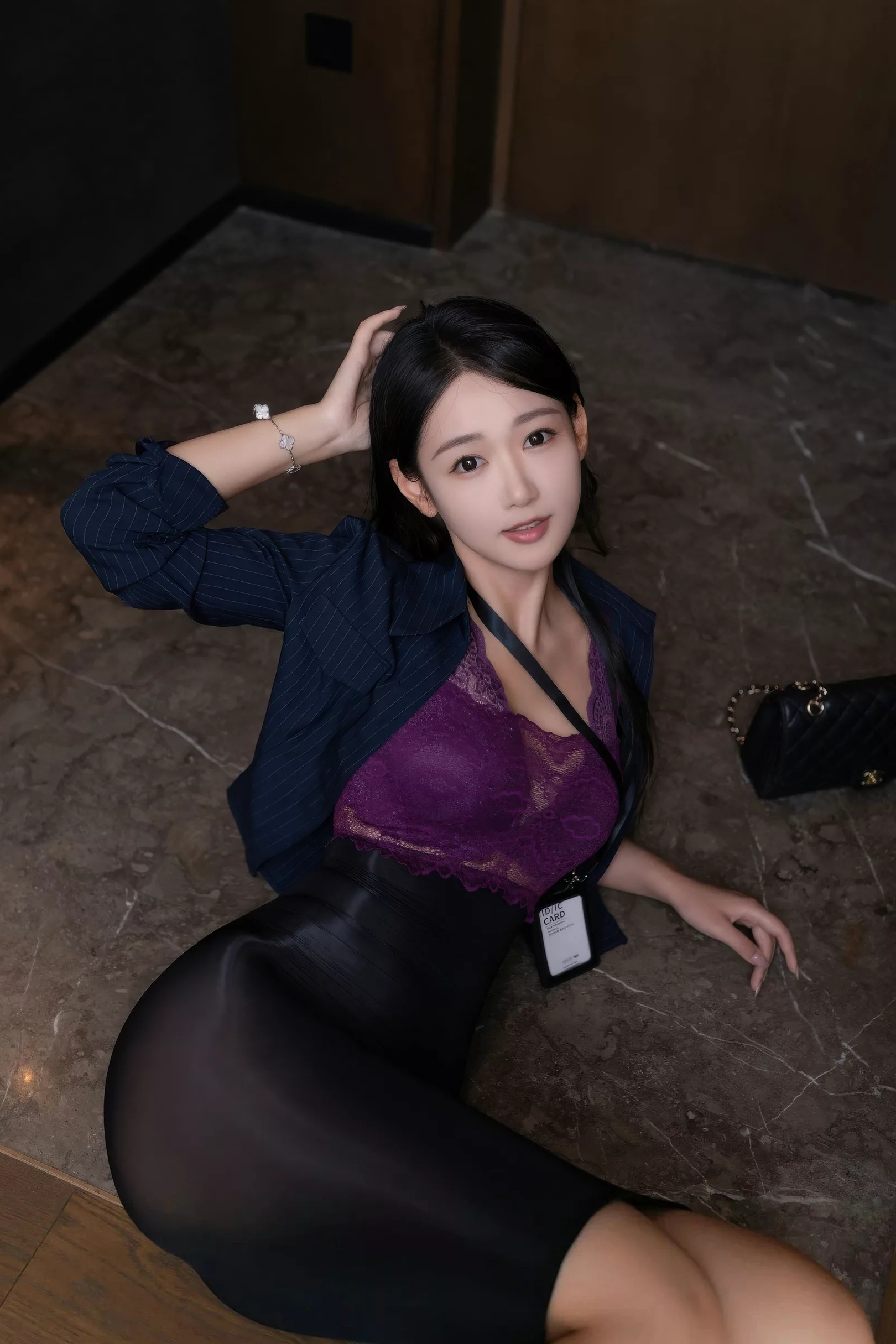 唐安琪 透视黑裙