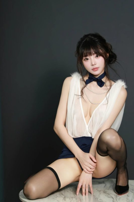 佘贝拉Bella 薄纱服饰-御萝部落