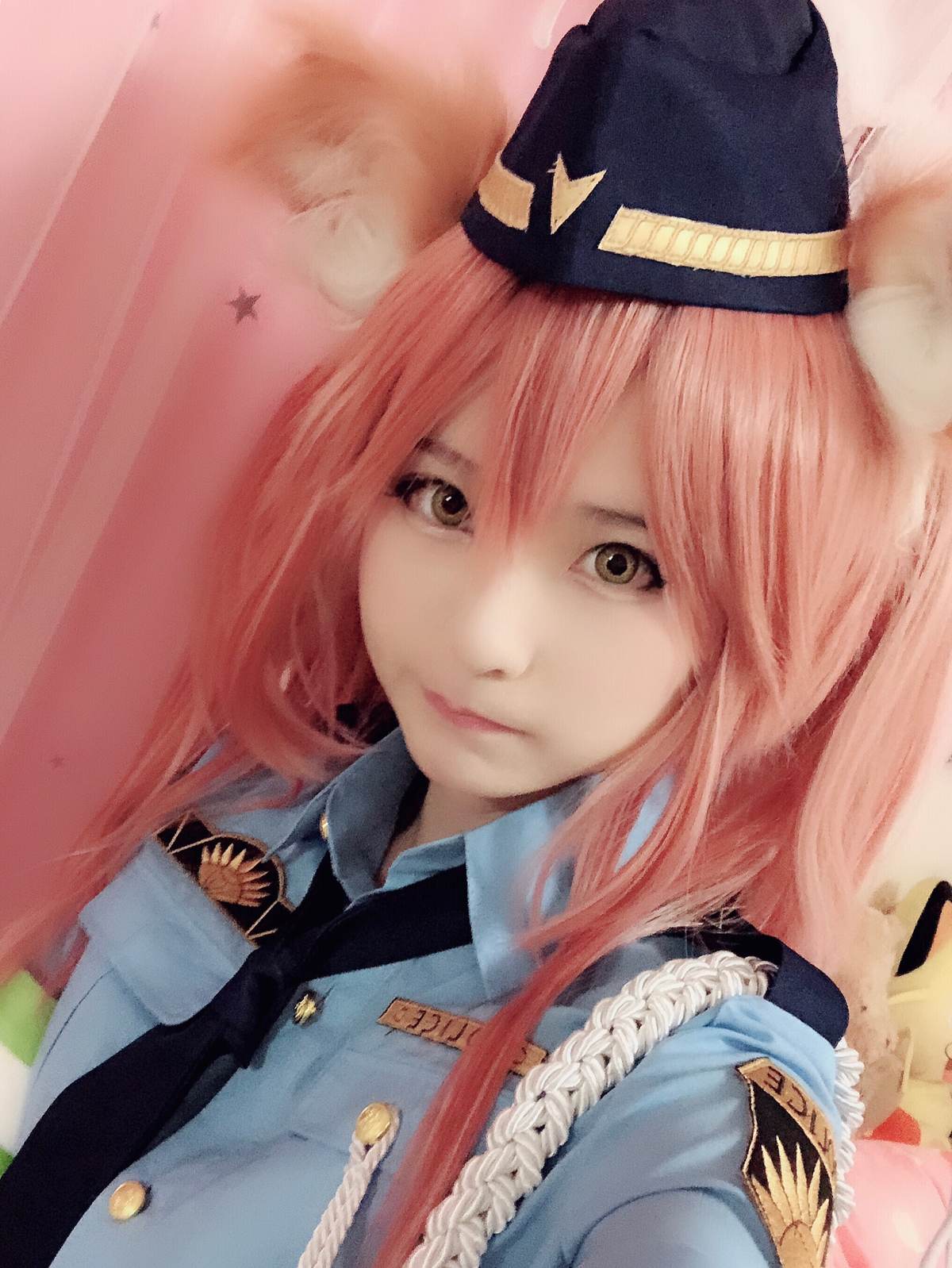 习呆呆 – Fate 玉藻前：警服兽耳黑丝美腿还原 27P2V