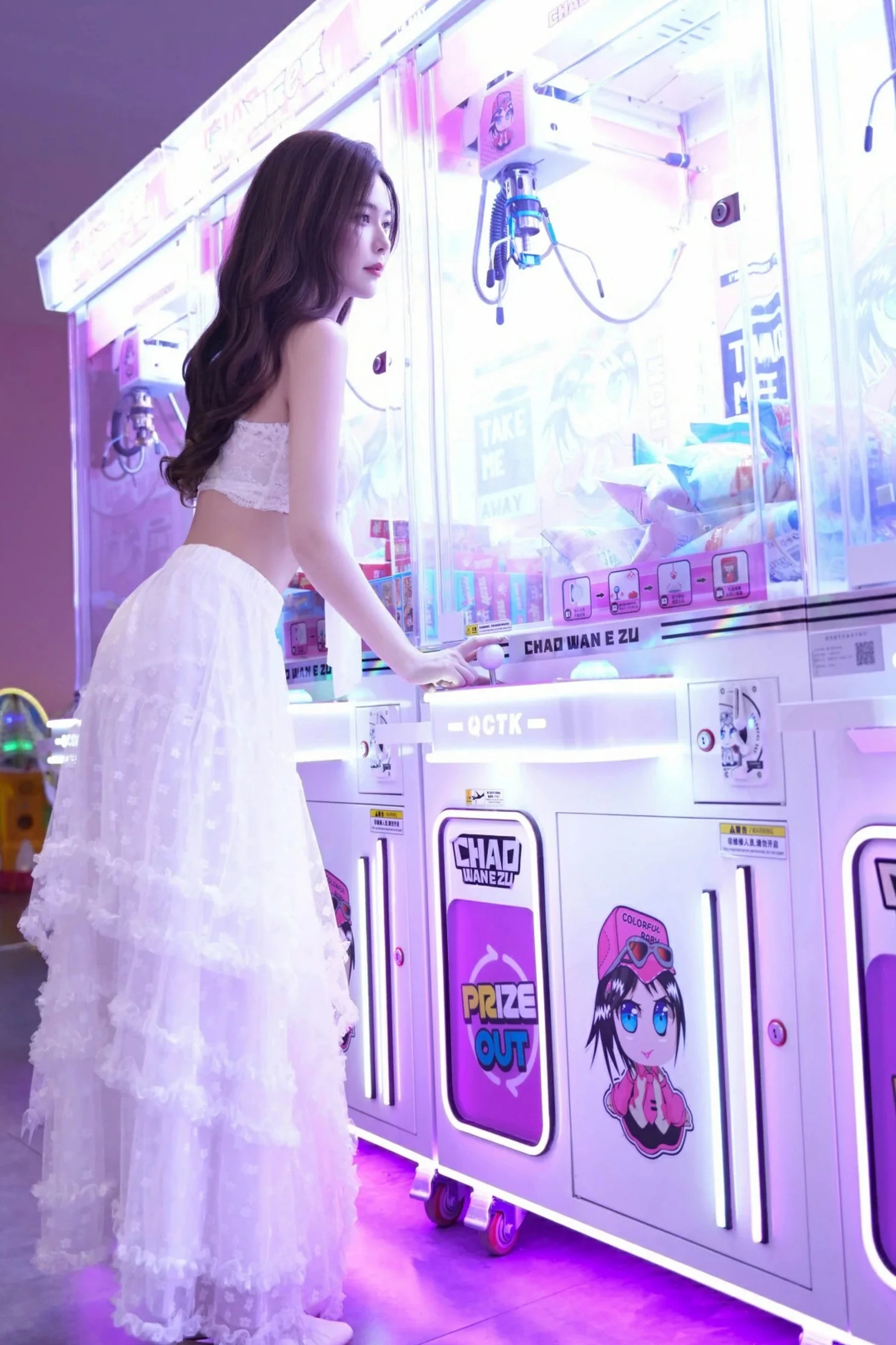 拍黄瓜girl 白色连衣裙