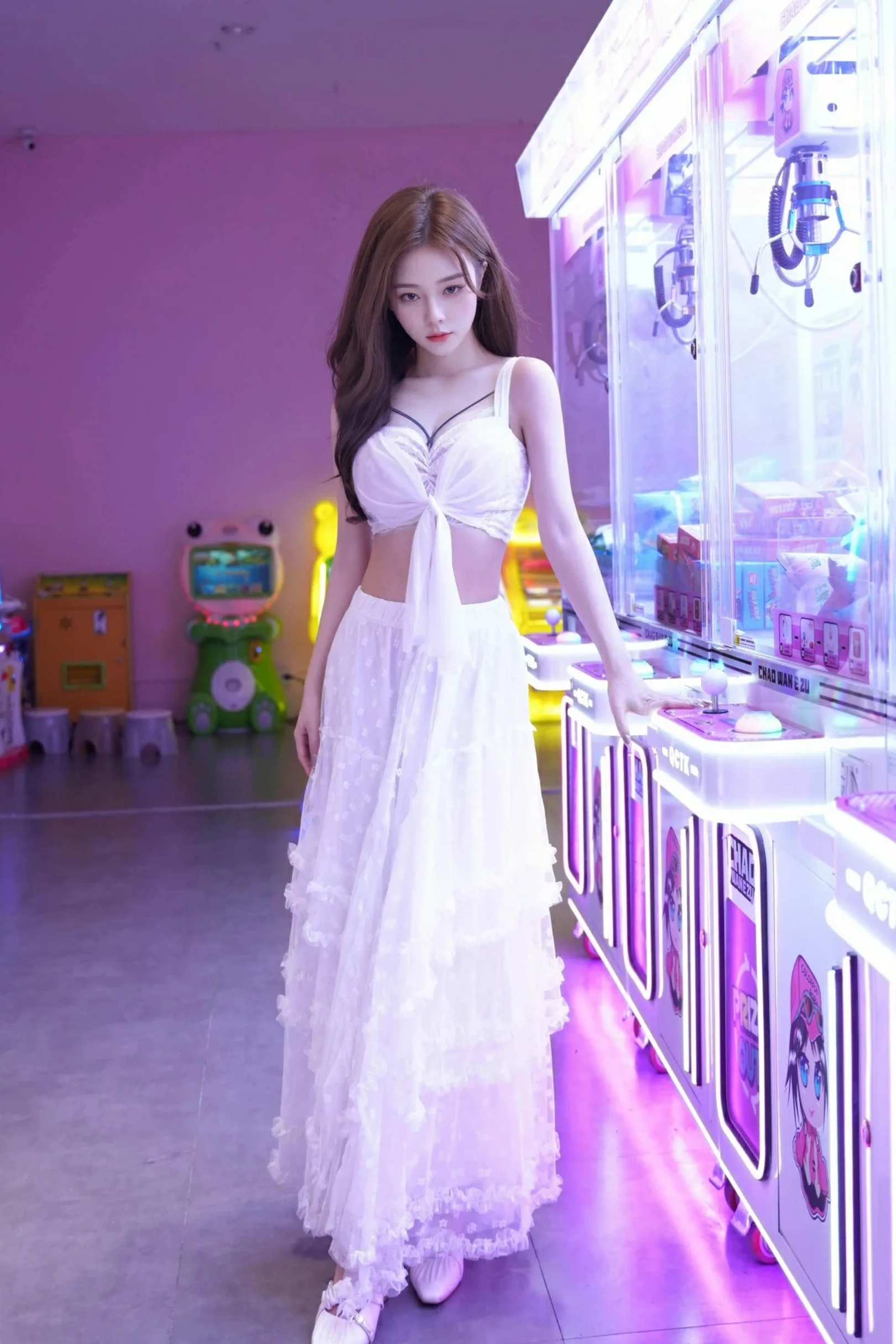 拍黄瓜girl 白色连衣裙
