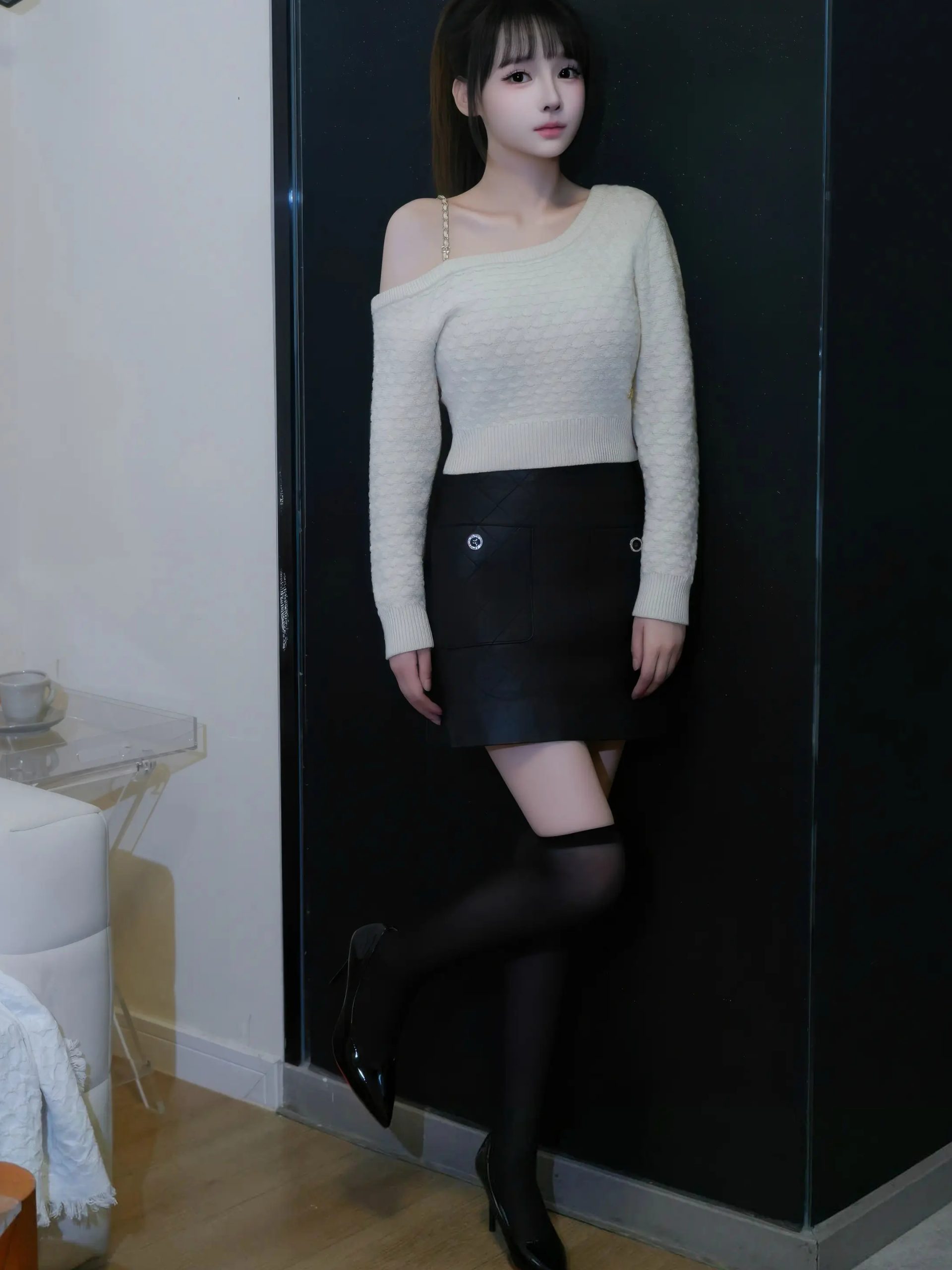 沈蜜儿 性感白T