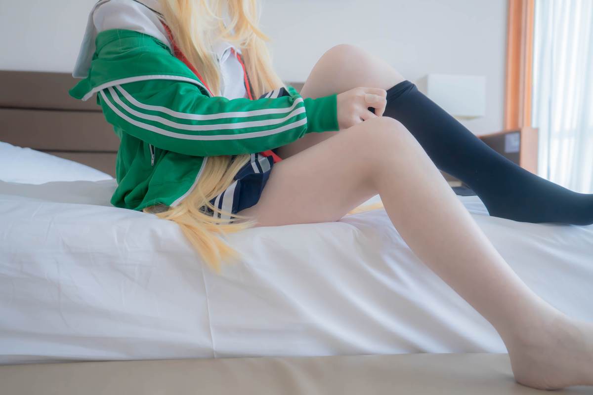 少女映画 – 泽村·斯潘塞·英梨梨：翘臀学生装黑丝大尺度角色还原 93P