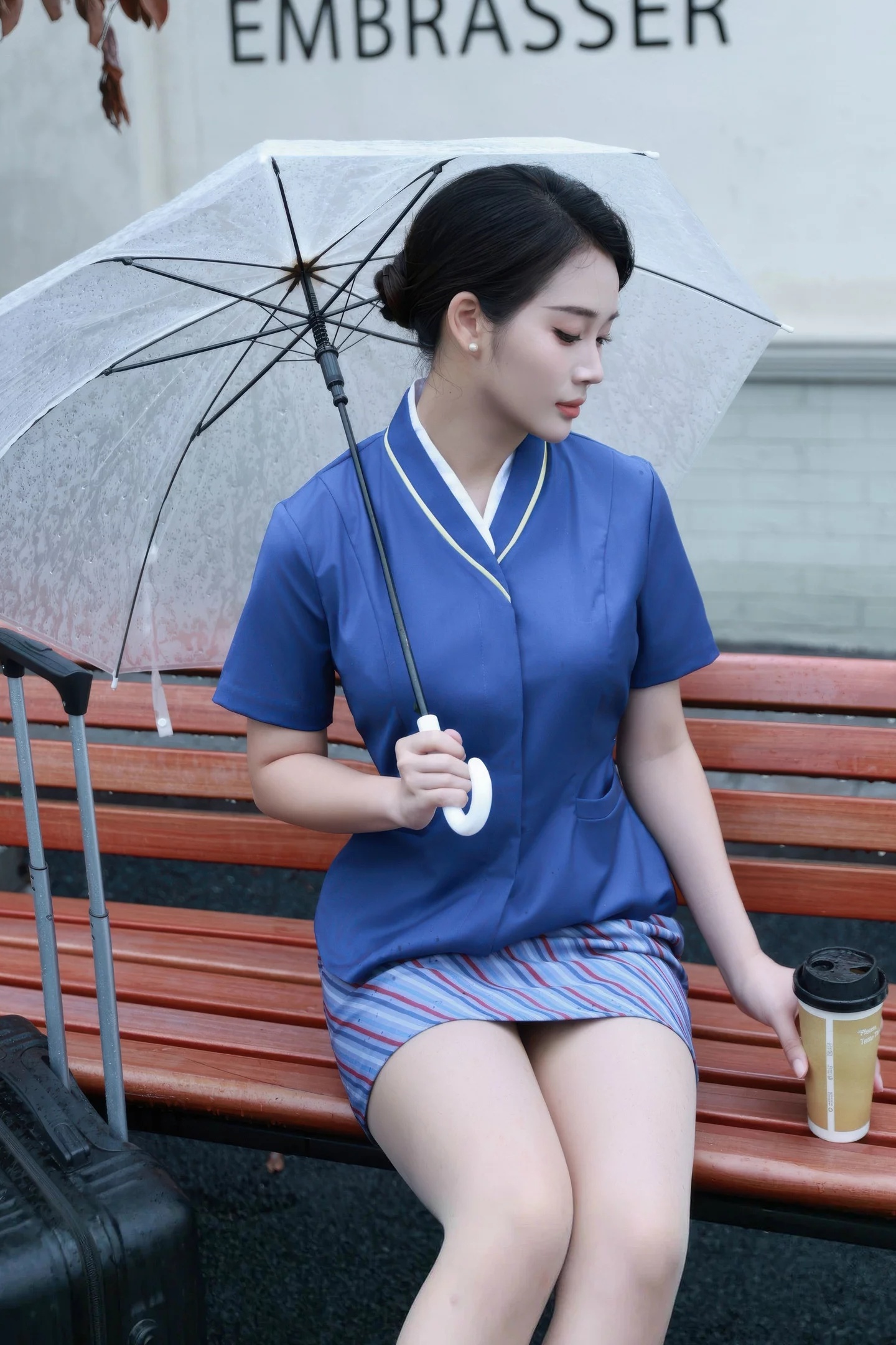 南乔 空姐制服