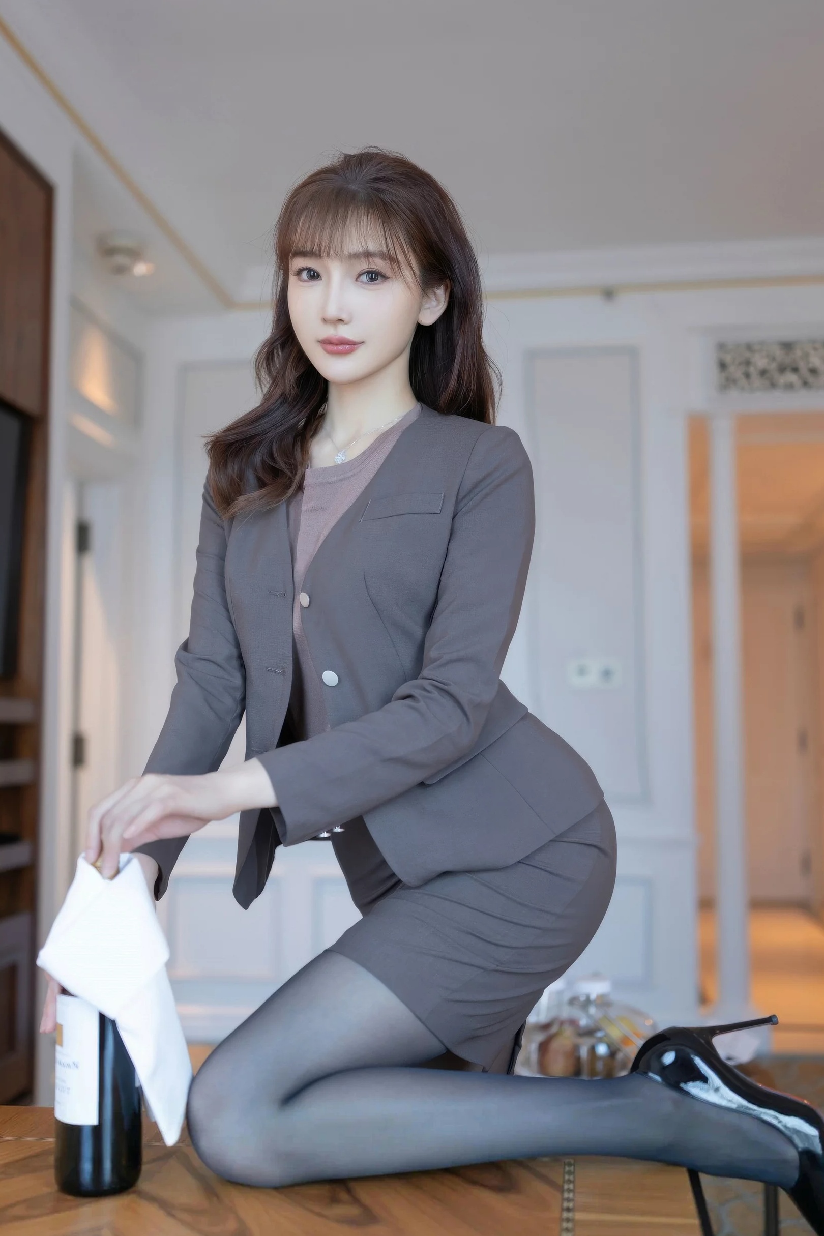 陆萱萱 性感OL