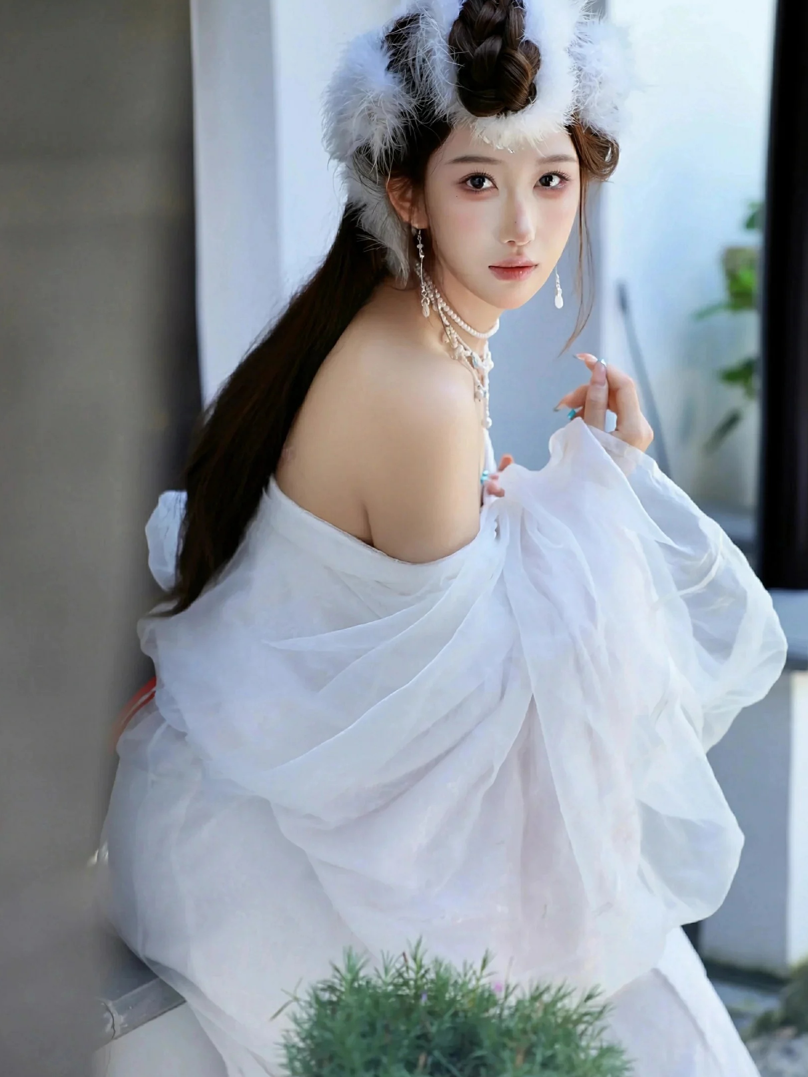 金允希Yuki 低胸长裙