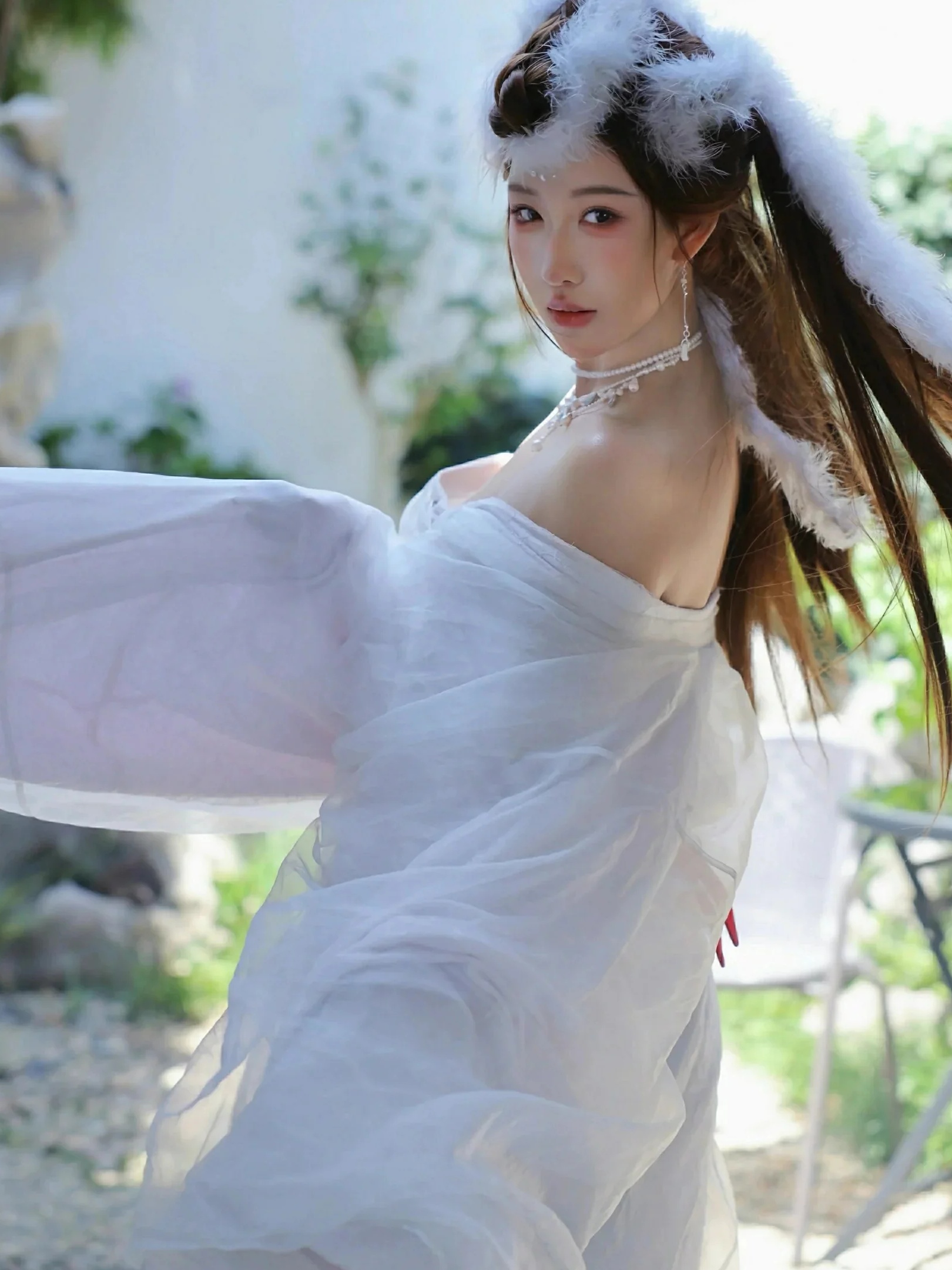 金允希Yuki 低胸长裙