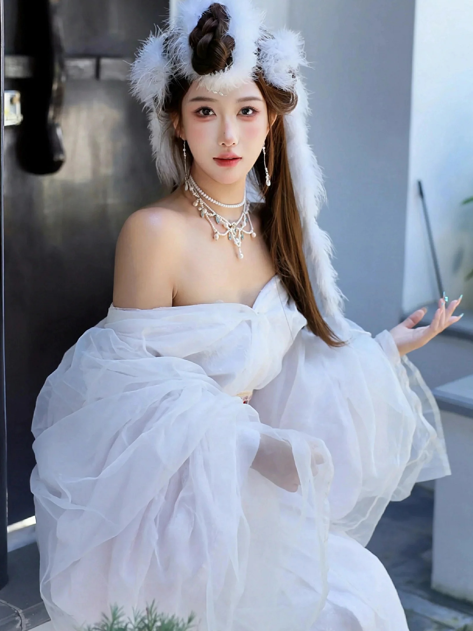金允希Yuki 低胸长裙