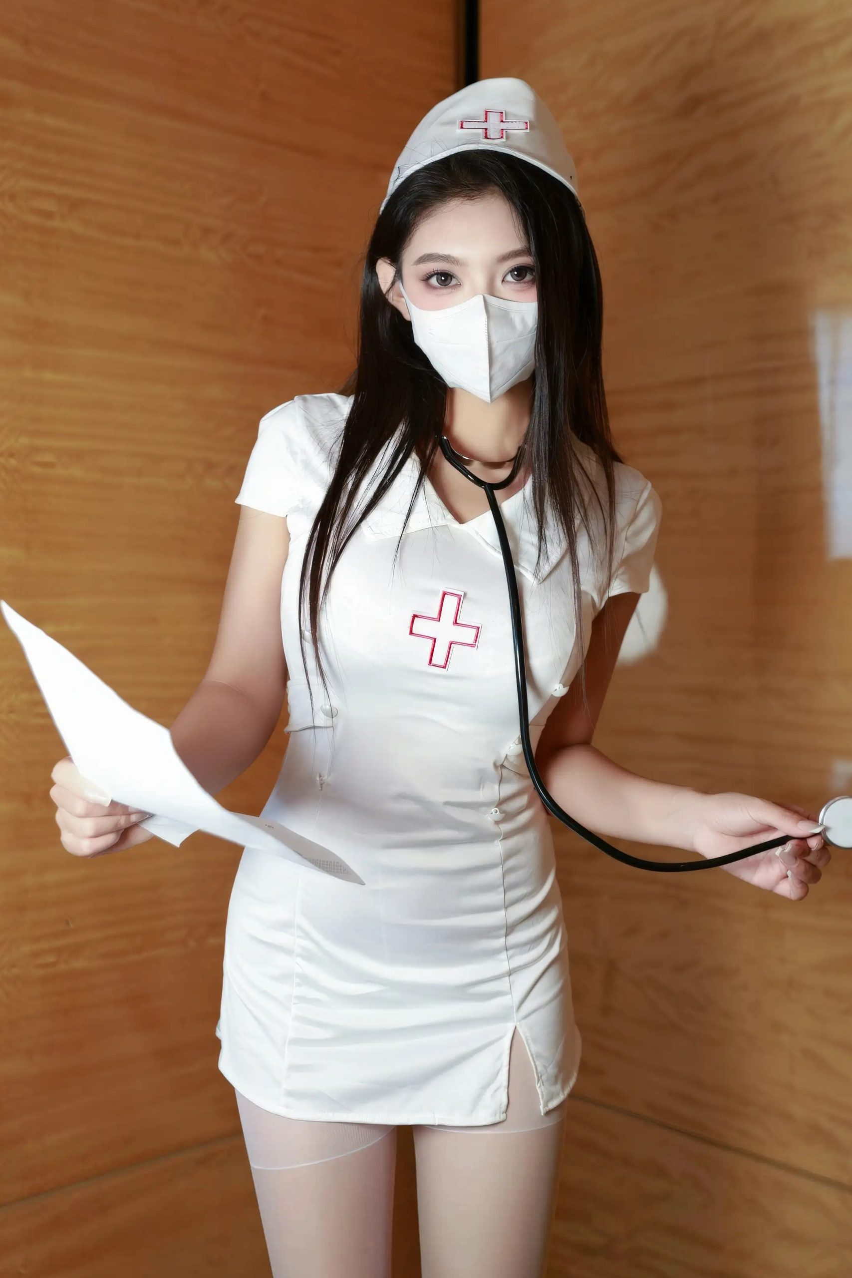 冬安 白色护士制服
