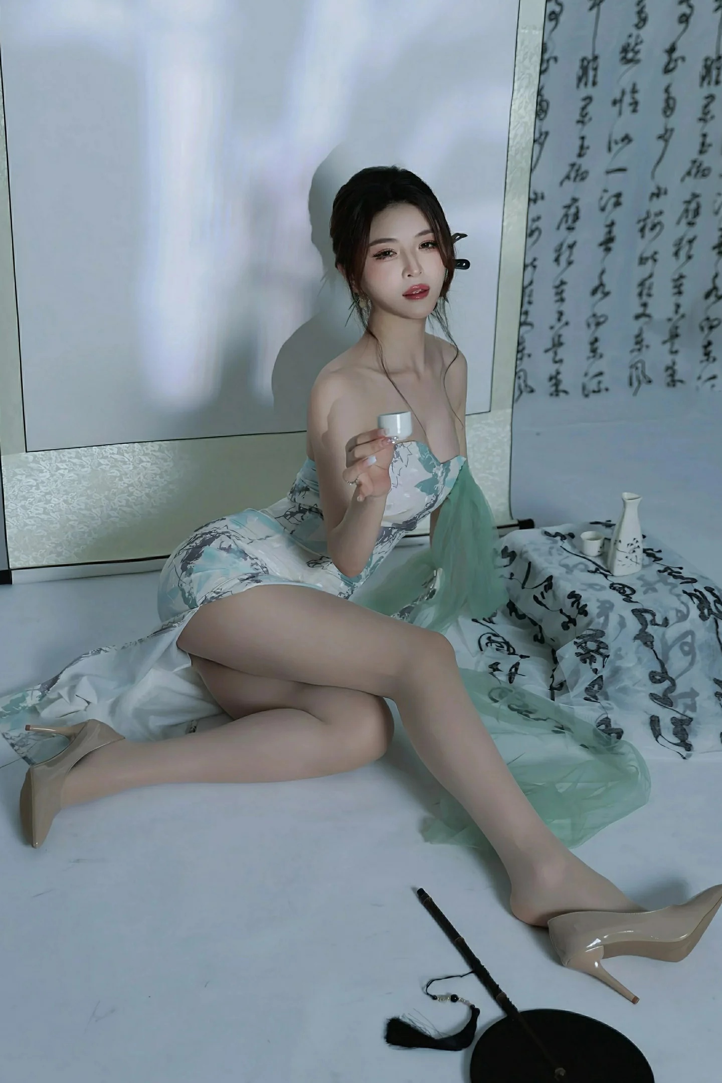 阿依莎 浅色古风