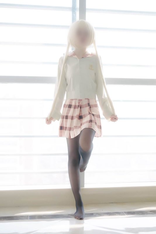 少女映画 – 春日野穹 校服：大尺度角色还原 100P-御萝部落