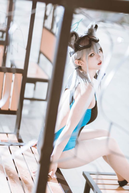 Lu – 蔚蓝档案 砂狼白子：蔚蓝档案 砂狼白子 水着角色还原美腿 15P-御萝部落