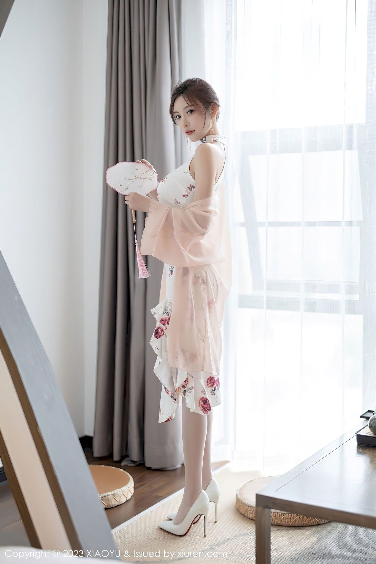 [XIAOYU语画界] VOL.1046 杨晨晨Yome – 白丝旗袍+茶艺主题贵州旅拍