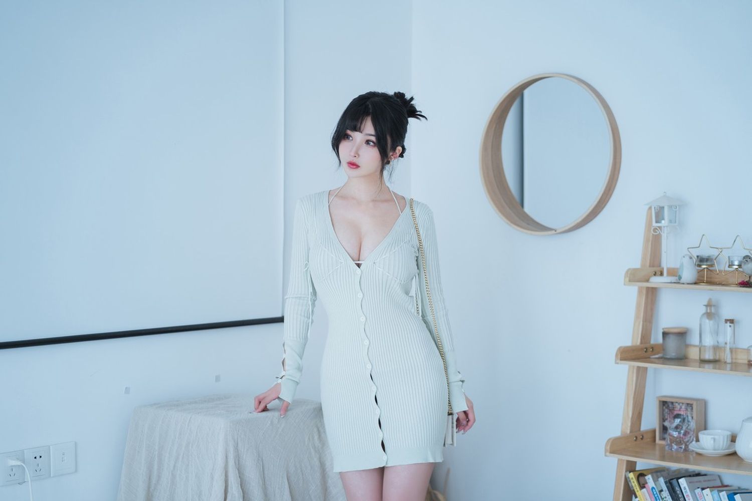 网络美女rioko凉凉子深V针织裙居家黑色内衣系列私房写真-御萝部落