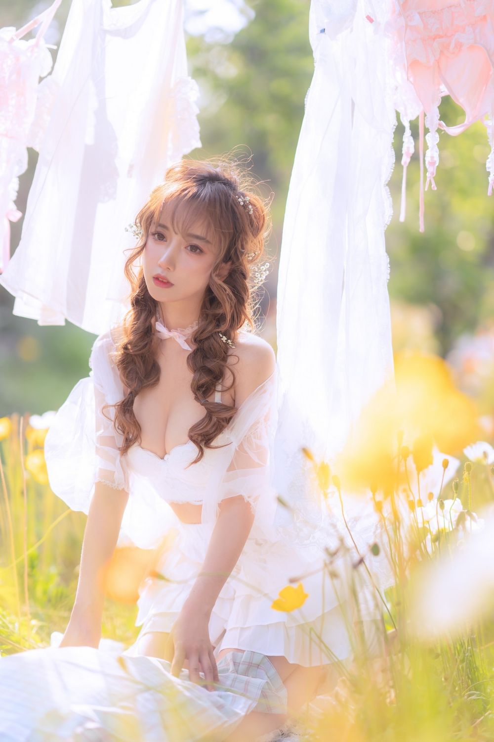斗鱼主播过期米线线喵白色薄纱服饰+夏日晒衣服主题写真-御萝部落
