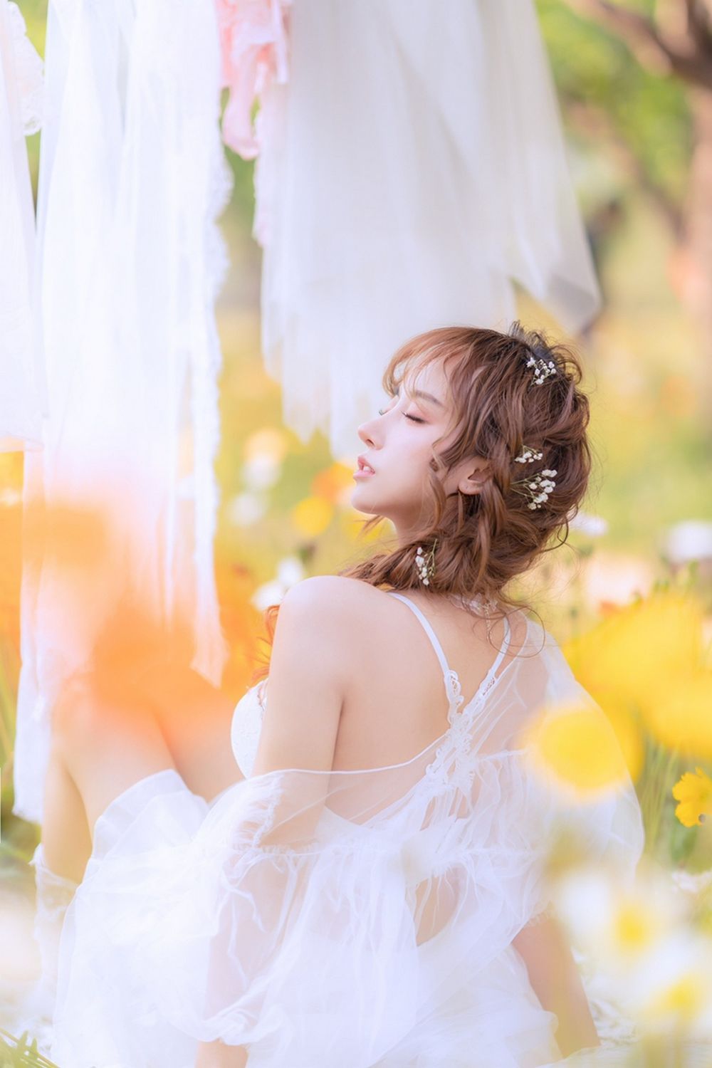 斗鱼主播过期米线线喵白色薄纱服饰+夏日晒衣服主题写真-御萝部落