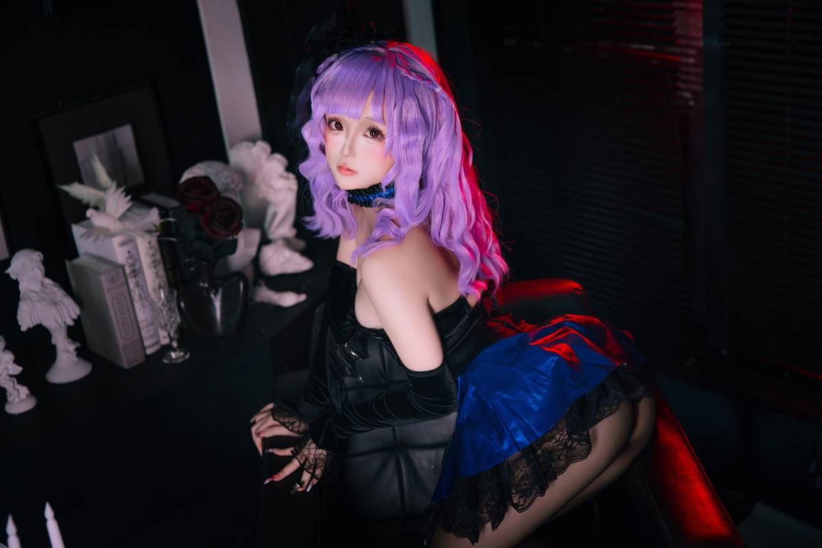 日奈娇 – 见习魔女：紫发黑丝搭配高跟鞋的魔女造型 冷艳氛围与曲线表现都很吸睛 172P6V