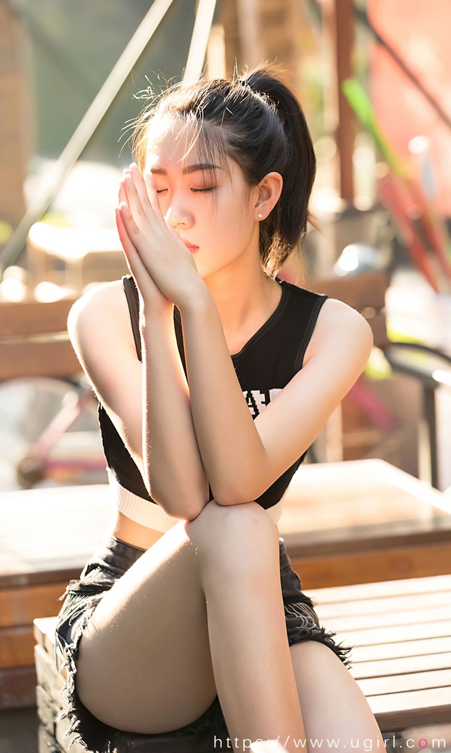 尤果圈美女模特小雪儿多套服饰甜妹日志主题户外清纯写真-御萝部落