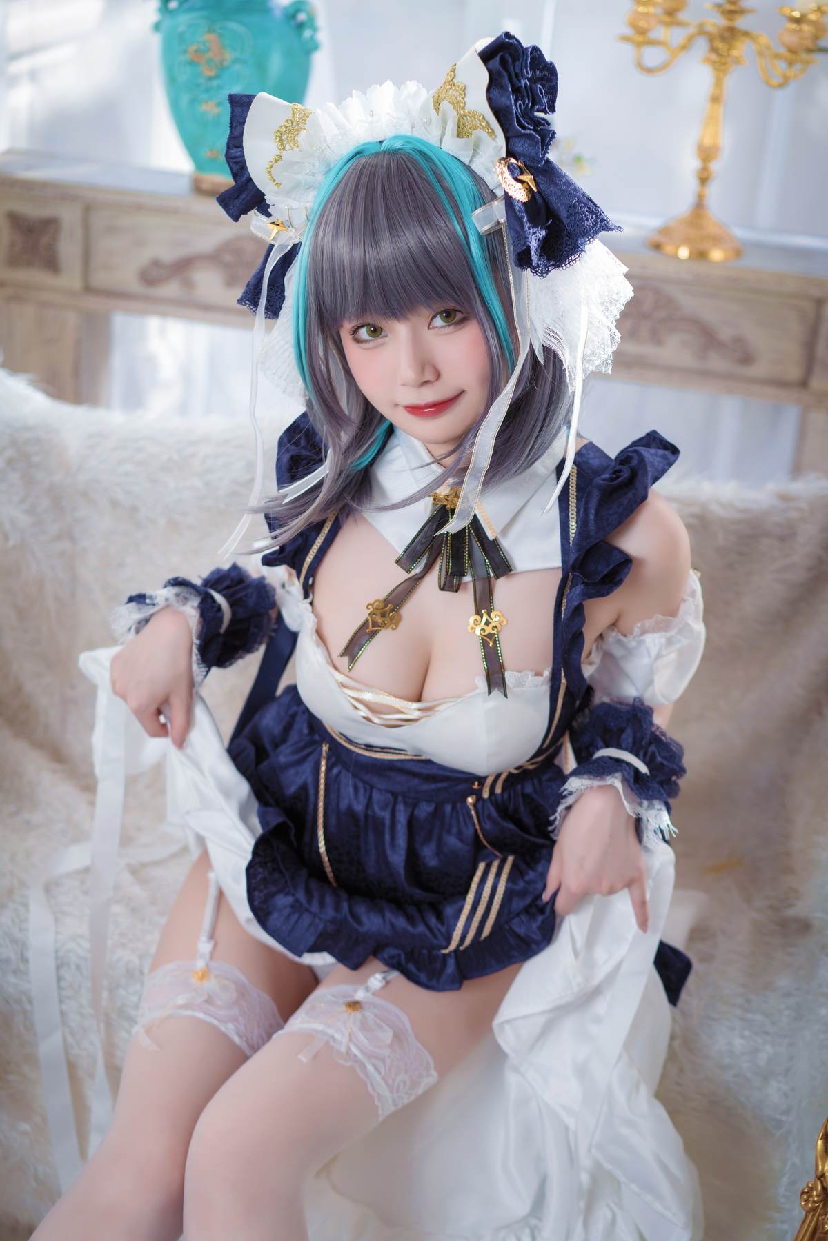 猫大人 – 碧蓝航线 柴郡：女仆风角色写真 24P