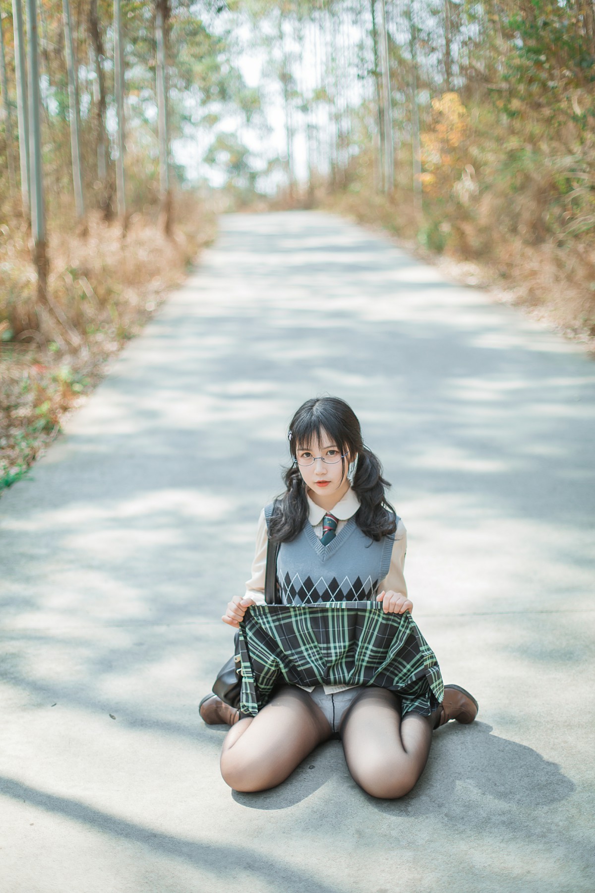 COSER美女逐月su – 乡间小路 – COSPLAY