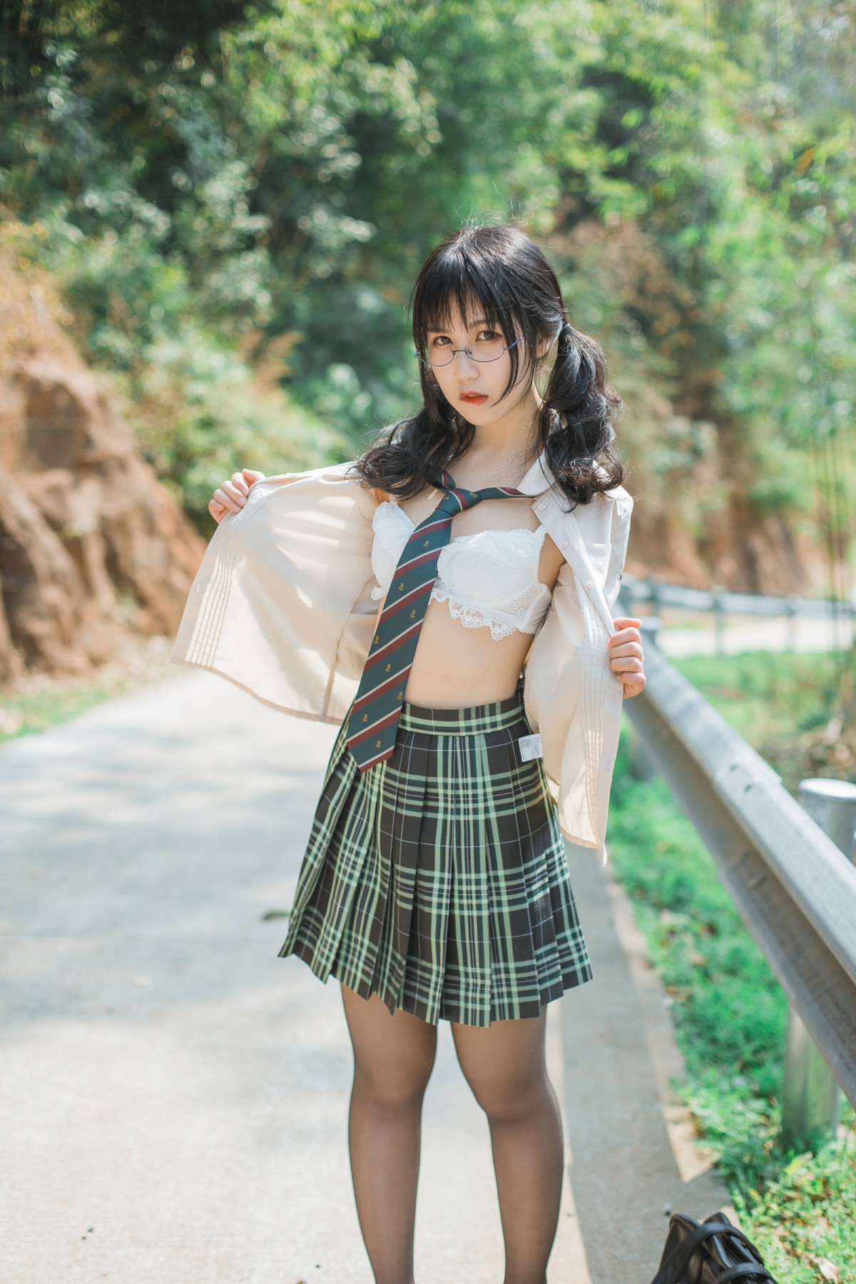 COSER美女逐月su – 乡间小路 – COSPLAY