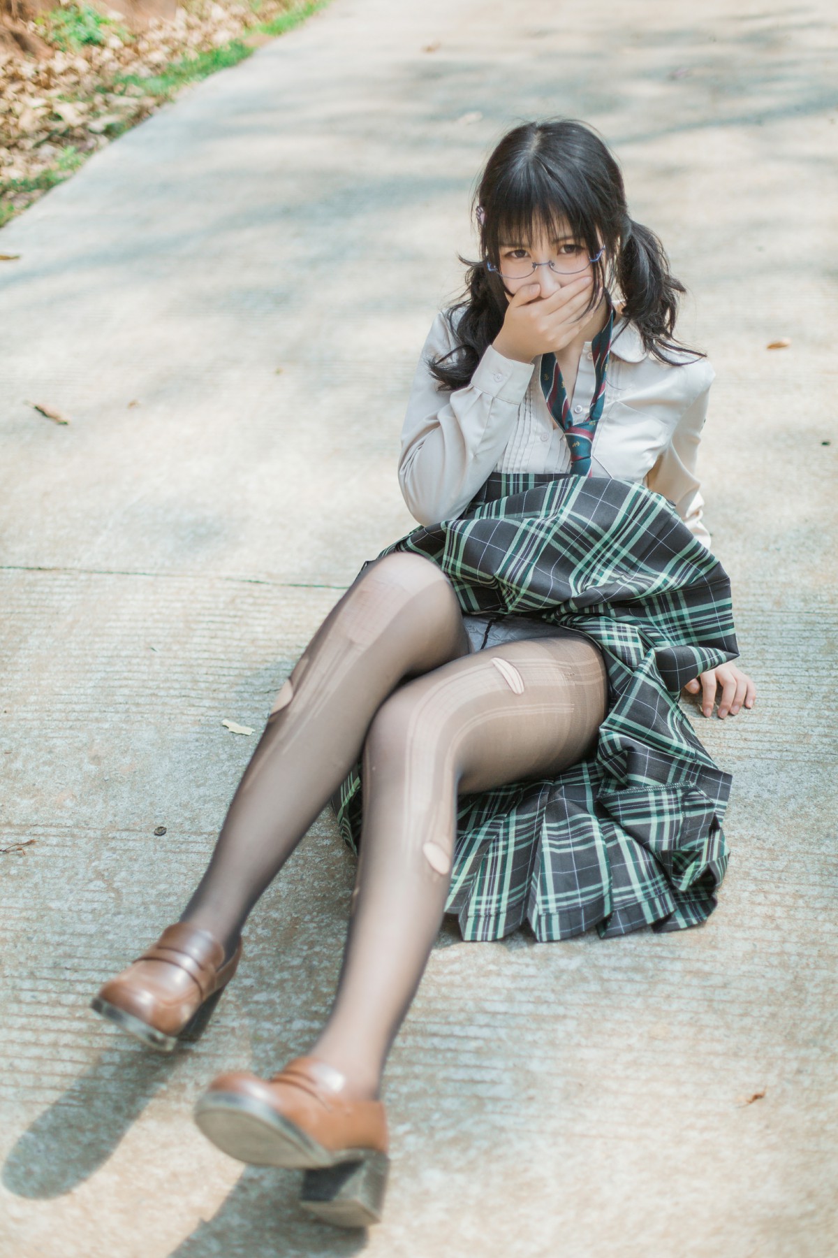 COSER美女逐月su – 乡间小路 – COSPLAY