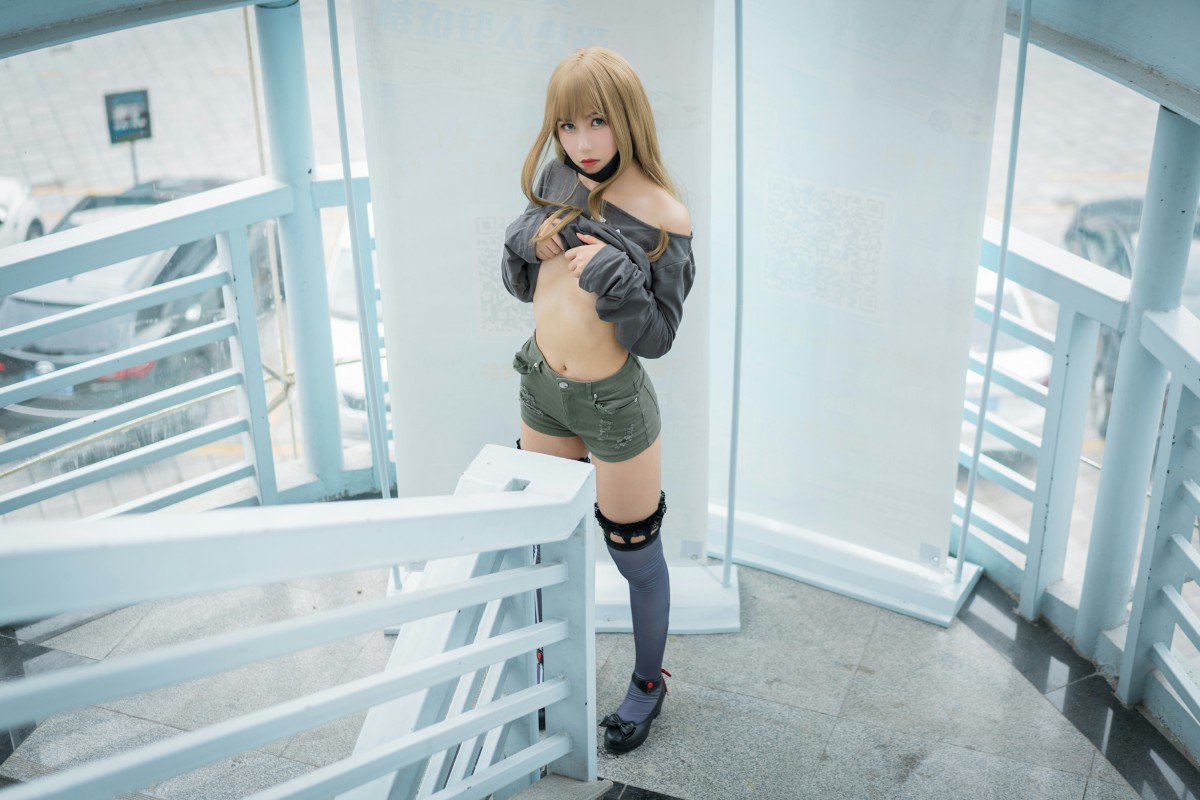 [COS]逐月SU—汉森废墟 – COSPLAY