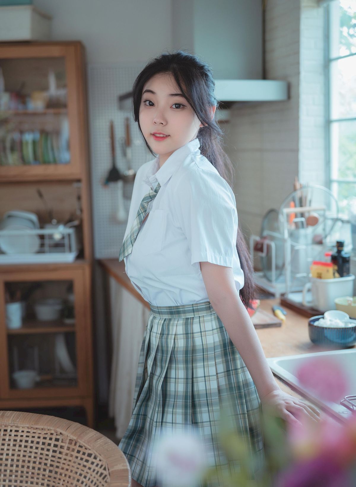 糖水日记邻家小妹JK制服搭配格子裙清纯风格写真-御萝部落