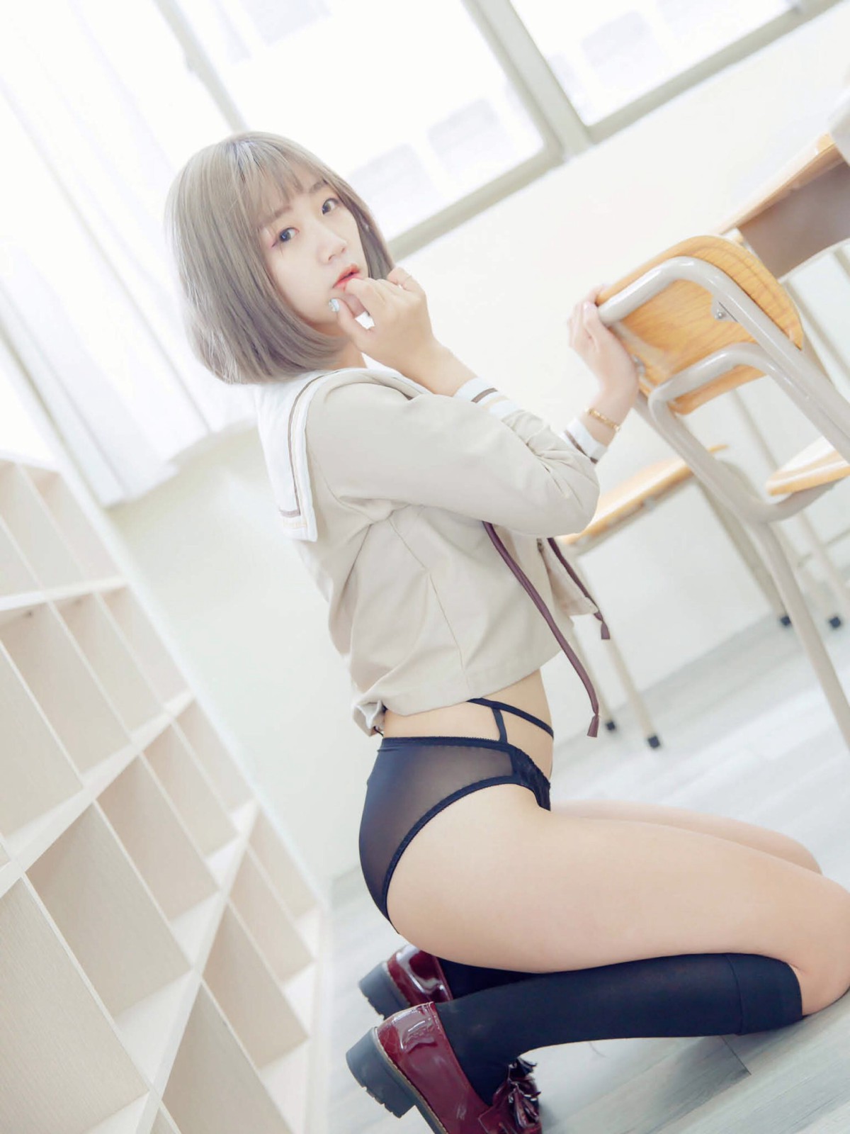[JUICY]多汁女孩阮靖貽 水手服挑逗可爱单纯学生 – COSPLAY