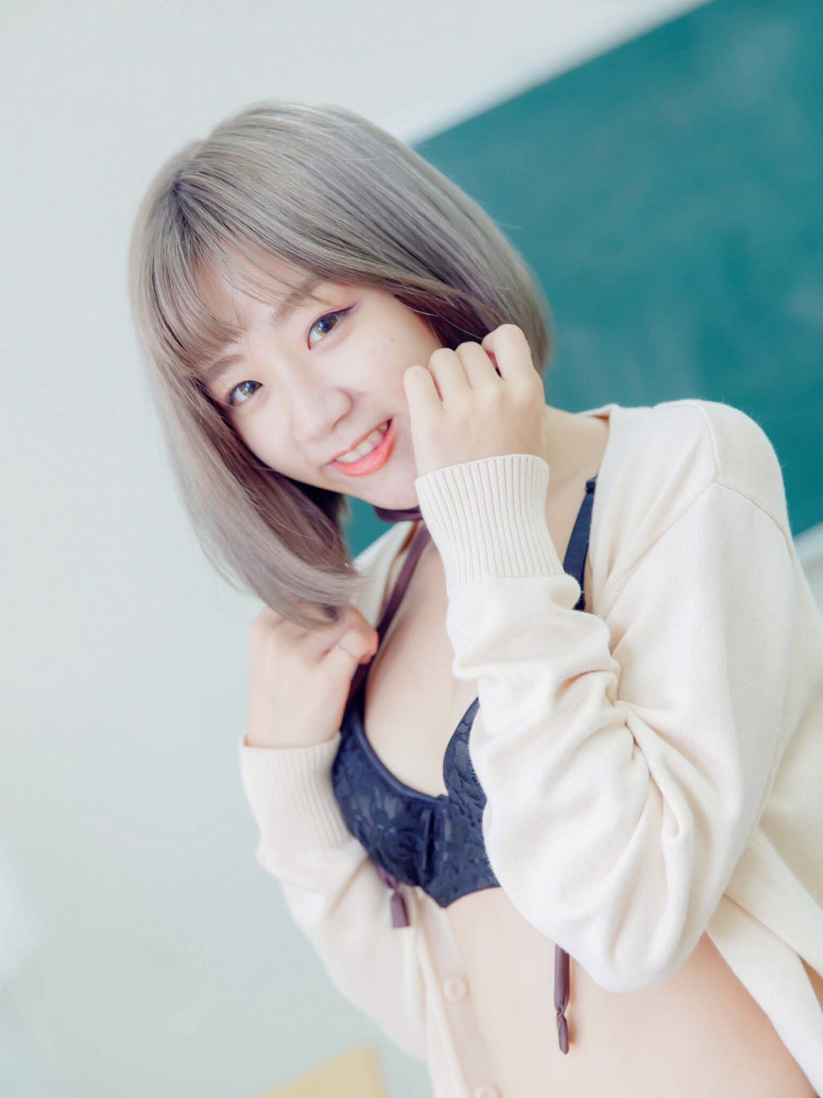 [JUICY]多汁女孩阮靖貽 水手服挑逗可爱单纯学生 – COSPLAY