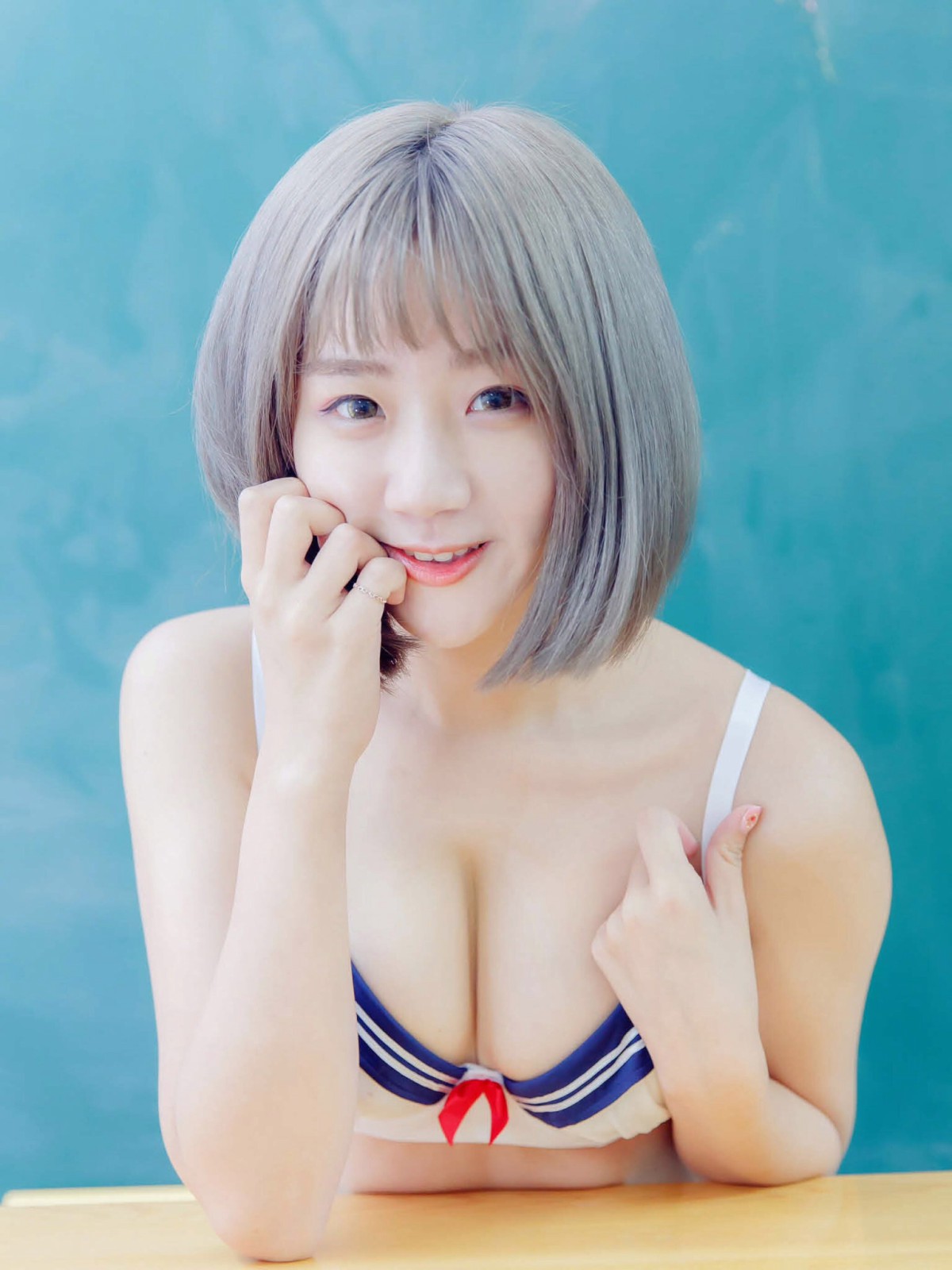 [JUICY]多汁女孩阮靖貽 水手服挑逗可爱单纯学生 – COSPLAY