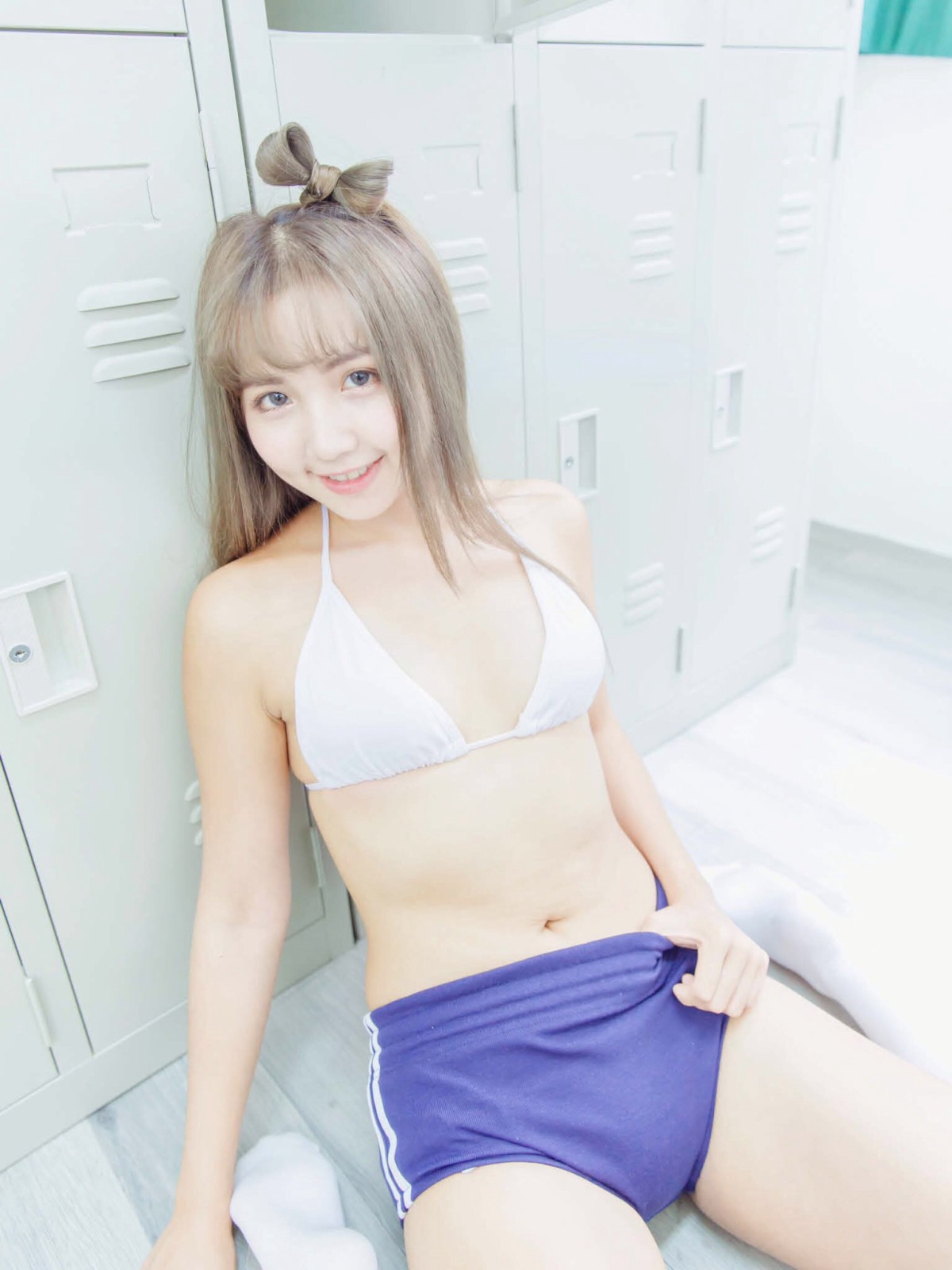 [JUICY]多汁女孩連思涵 呆萌女友可爱上市 – COSPLAY