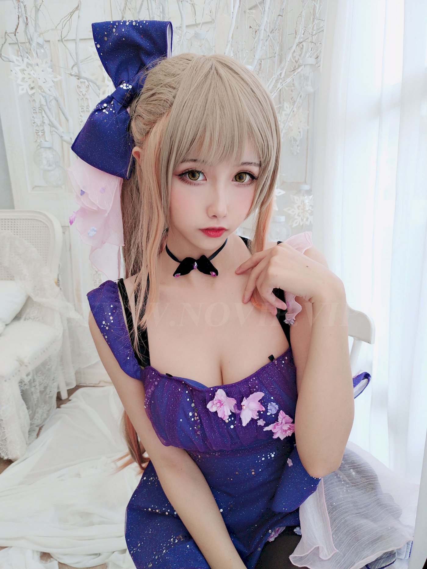 微博妹子Momoko葵葵黑丝美腿紫色长裙COS K2 – 美女 –