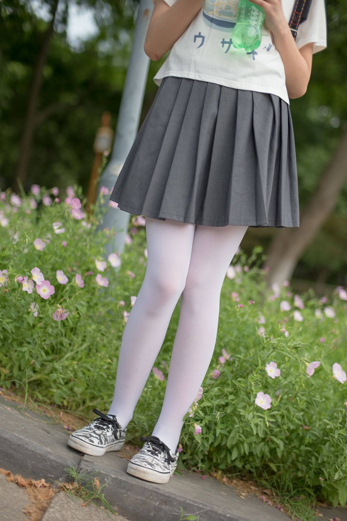[森萝财团]R15-014白丝妹妹游园 – COSPLAY