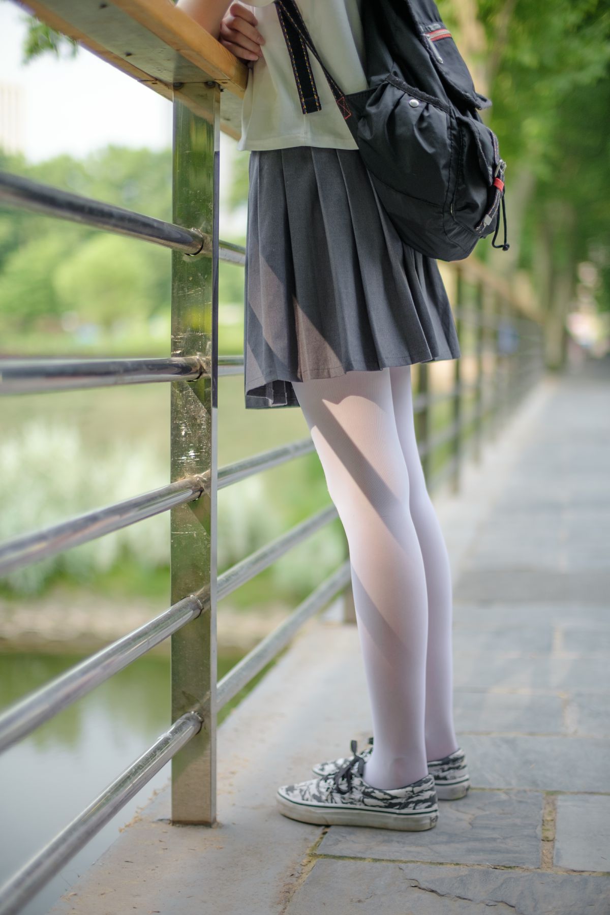 [森萝财团]R15-014白丝妹妹游园 – COSPLAY