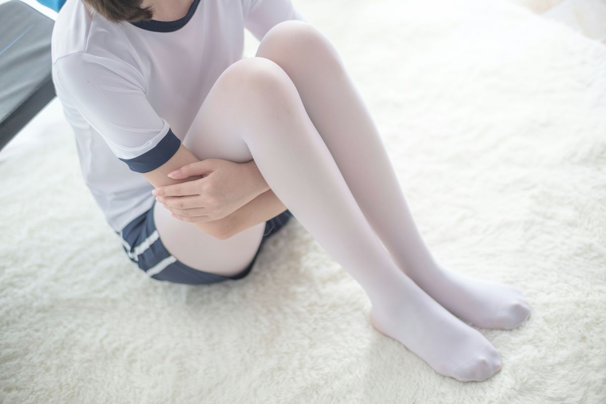 [森萝财团]R15-013白丝运动少女 – COSPLAY