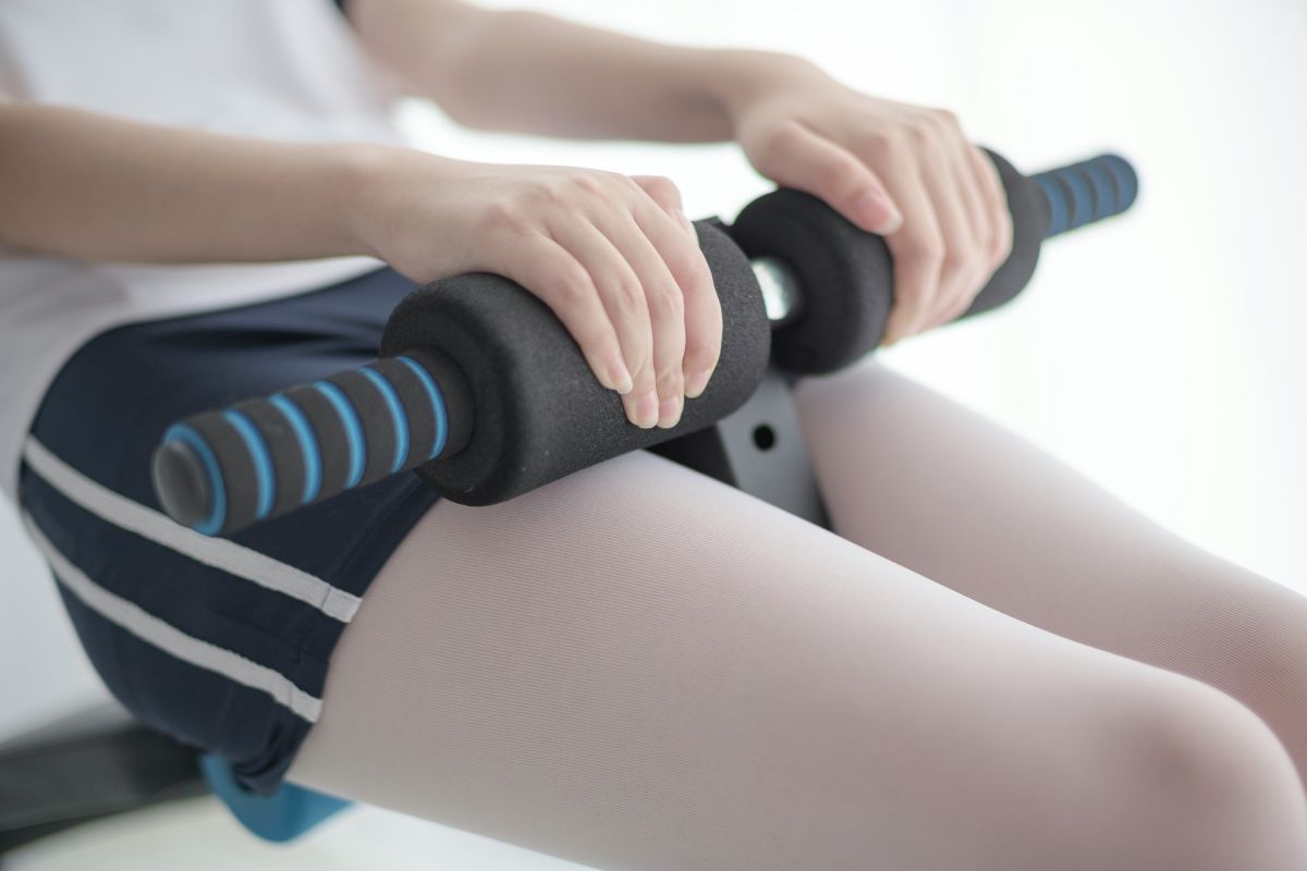 [森萝财团]R15-013白丝运动少女 – COSPLAY