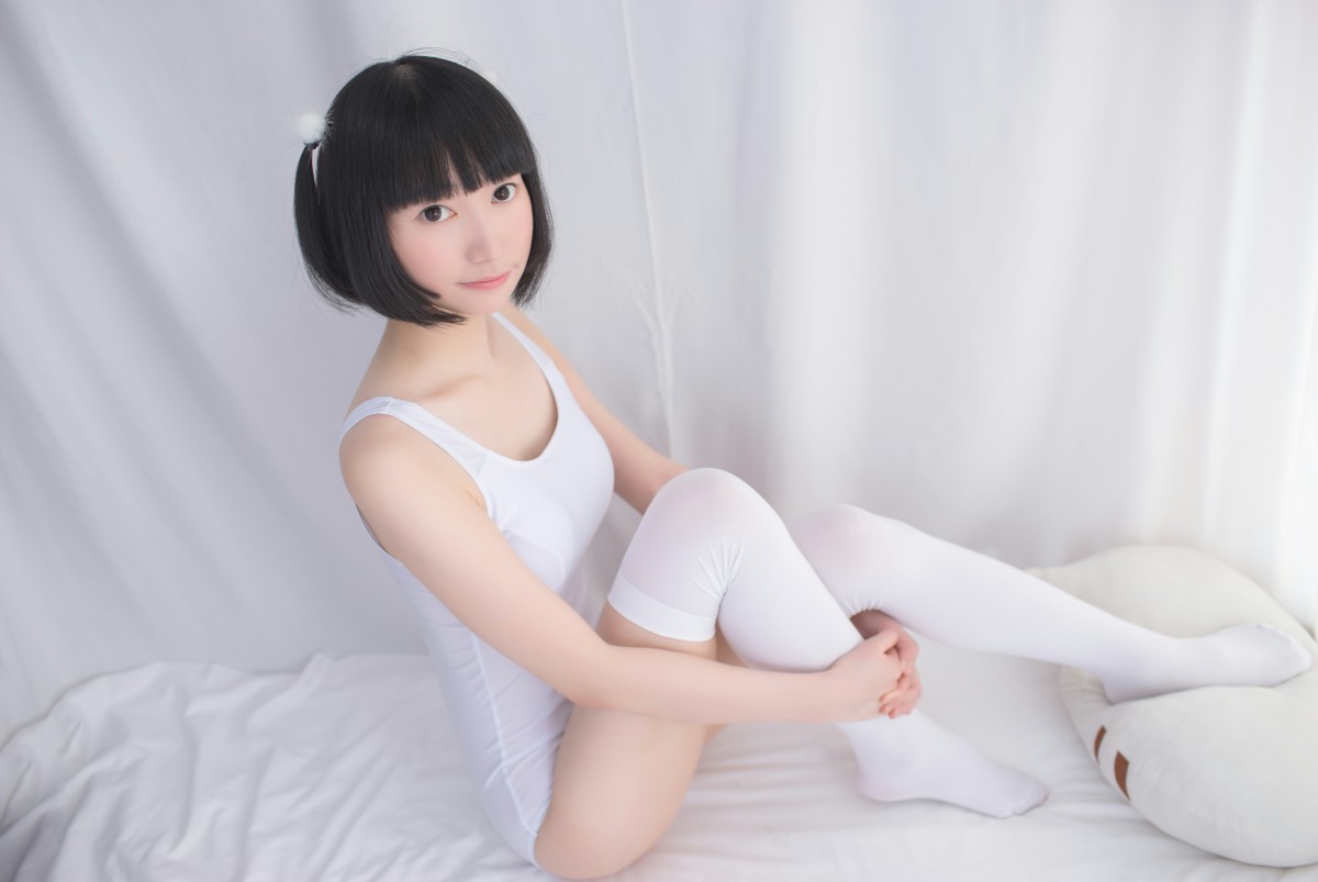 [轻兰映画写真]SPL.001 白色纯情丝袜秀 – COSPLAY