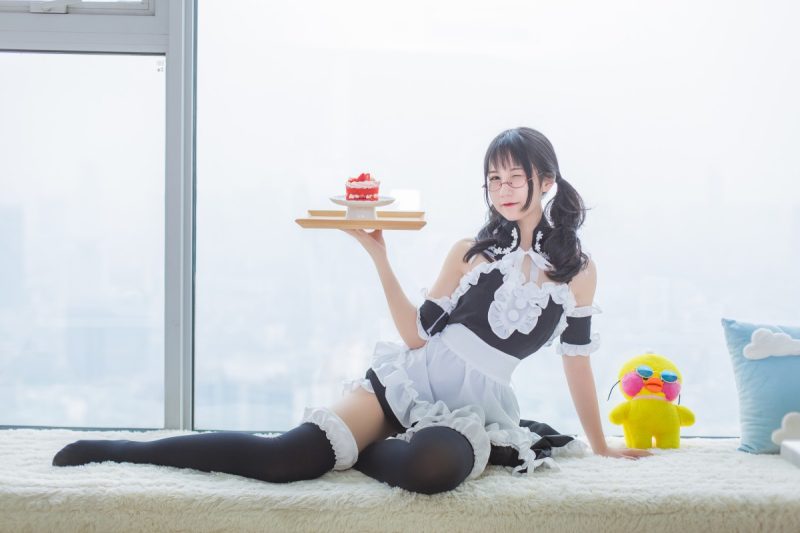 COS美女 逐月SU写真 – 女仆 – COSPLAY-御萝部落