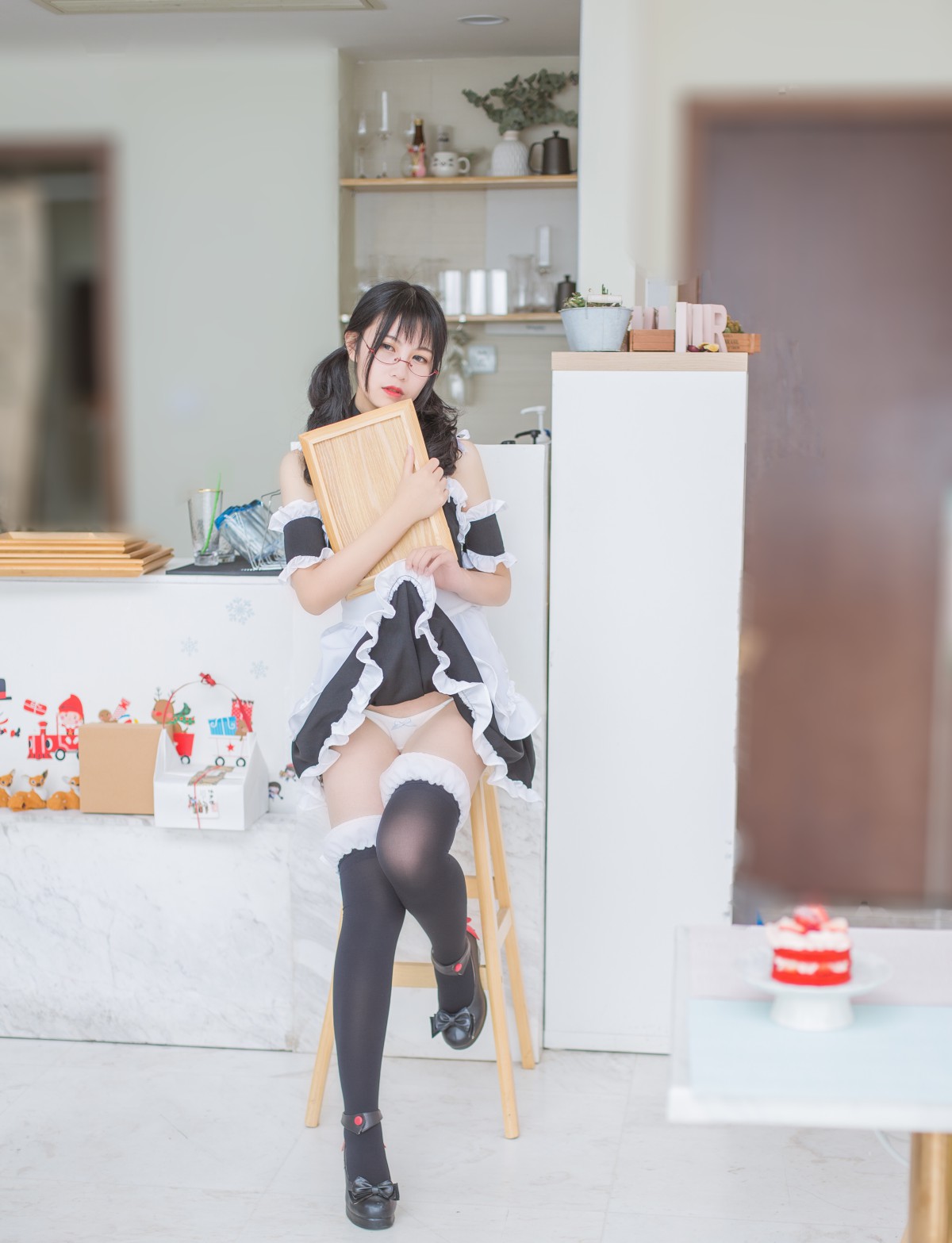 COS美女 逐月SU写真 – 女仆 – COSPLAY
