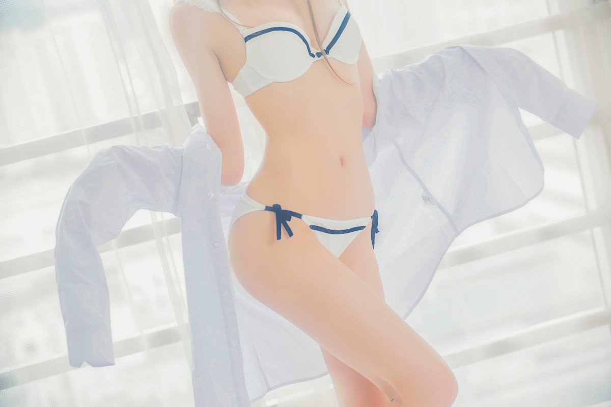 [桜桃喵]桜桃未熟-白衬衫双马尾 – COSPLAY