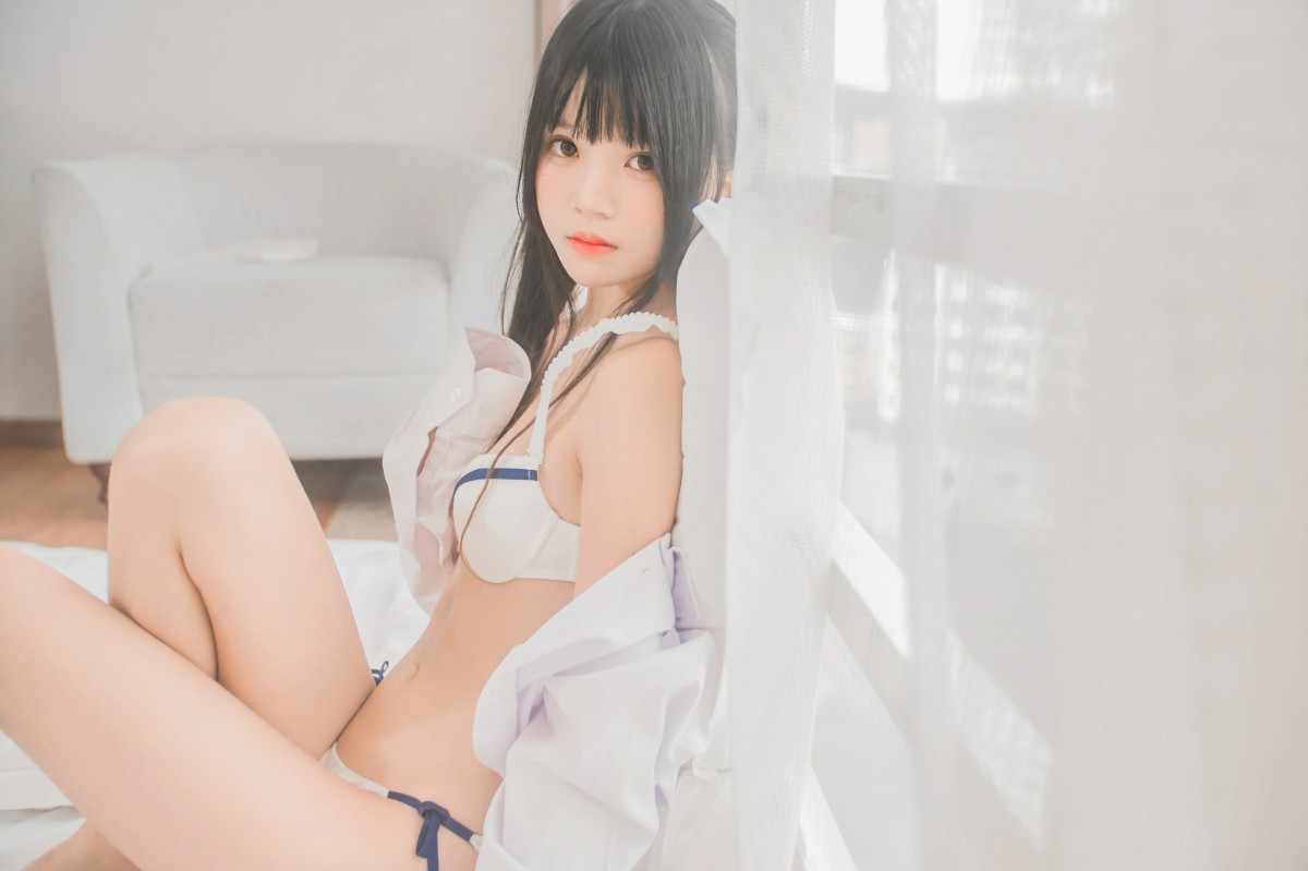 [桜桃喵]桜桃未熟-白衬衫双马尾 – COSPLAY