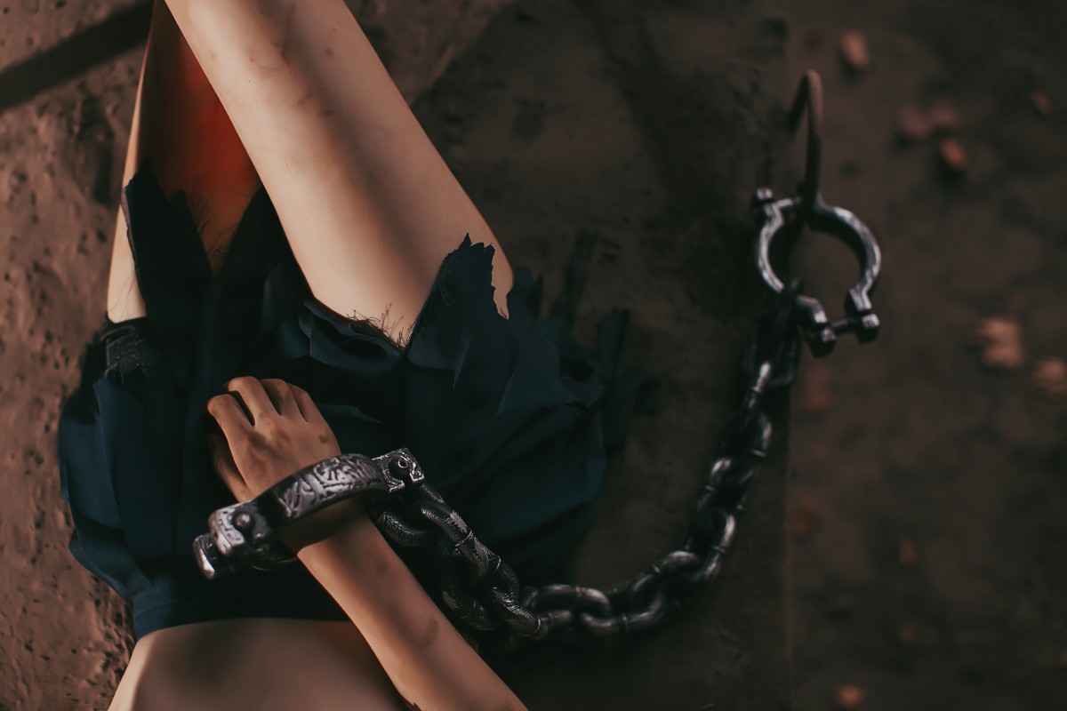 疯猫ss – 被囚禁的少女 – COSPLAY