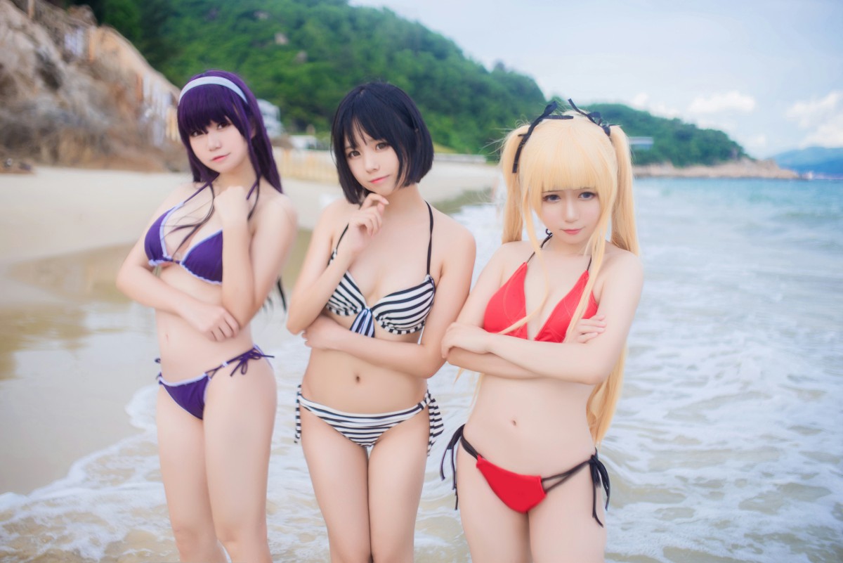 白金Saki写真 – 水着 – COSPLAY