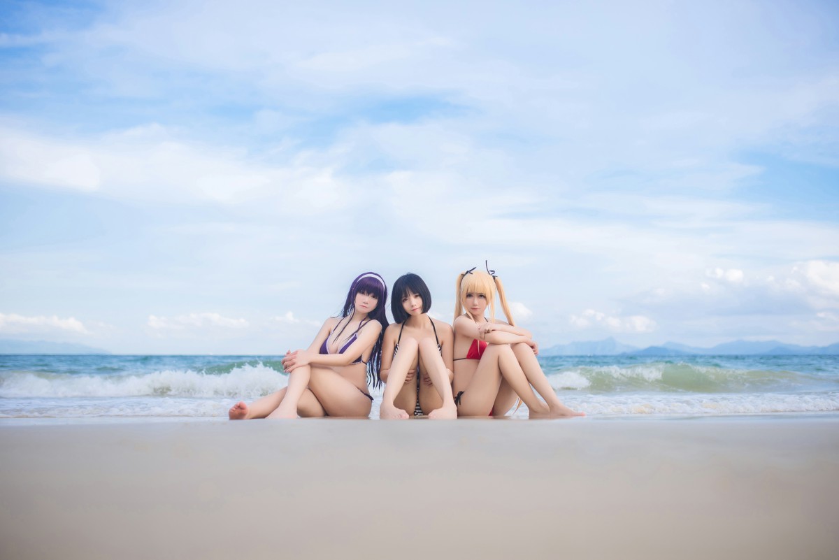 白金Saki写真 – 水着 – COSPLAY