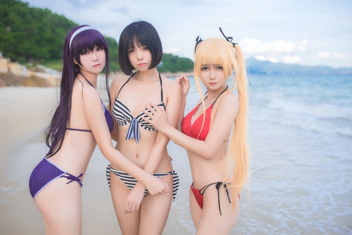 白金Saki写真 – 水着 – COSPLAY